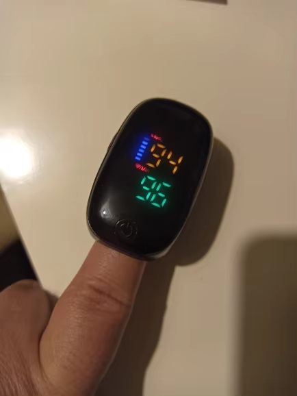 Fingertip Pulse Oximeter – Accurately Check SpO2 & Heart Rate at Home Daily with Single Button